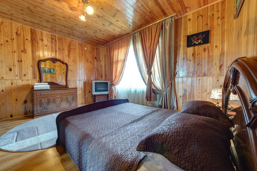 Guest House Velet Bukovel Extérieur photo